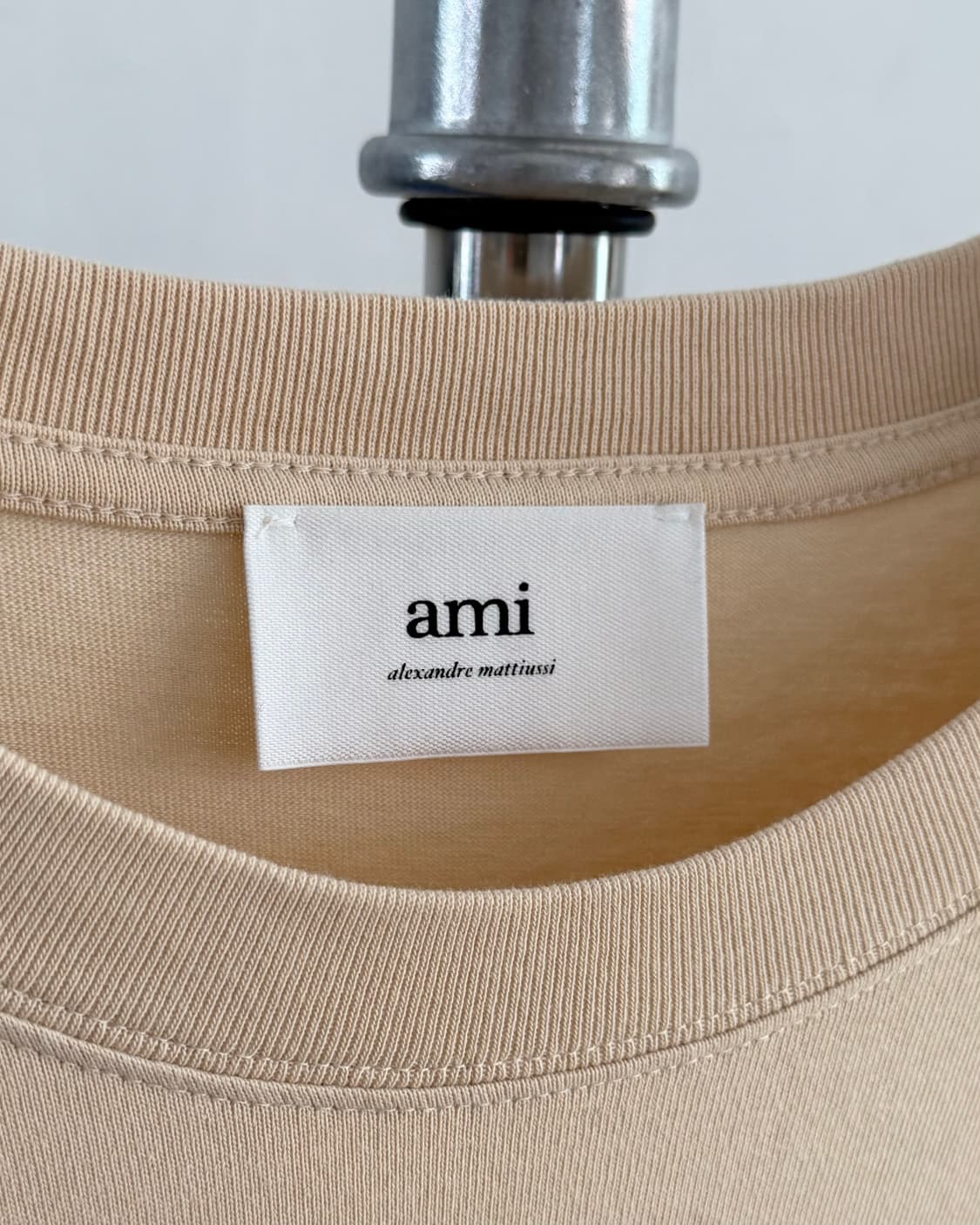 Ami 아미 하트로고 베이지컬러 오버사이즈 티셔츠 상품이미지4