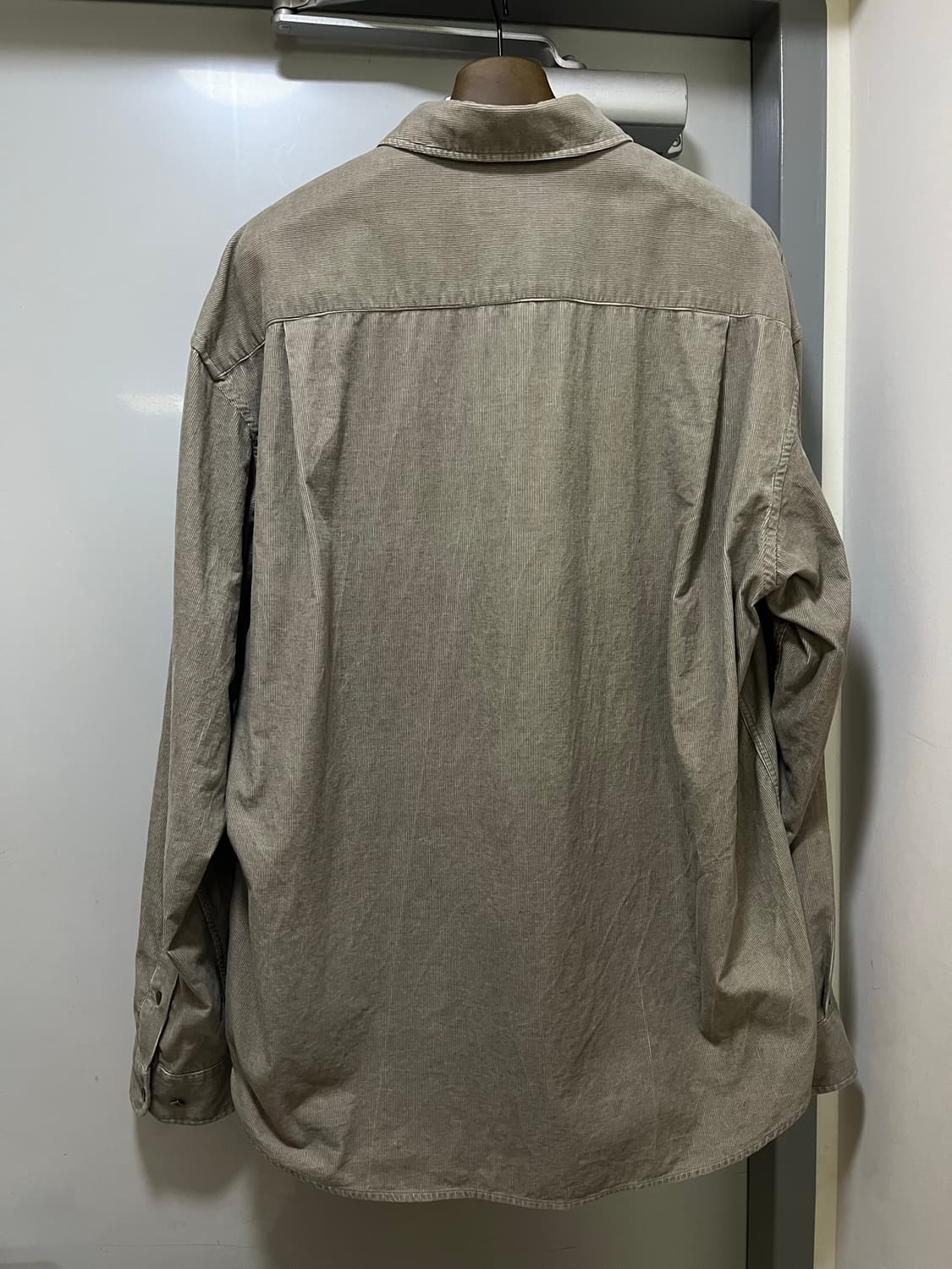 [3] 스테디에브리웨어 SEW 피그먼트 코듀로이 셔츠 베이지 상품이미지4