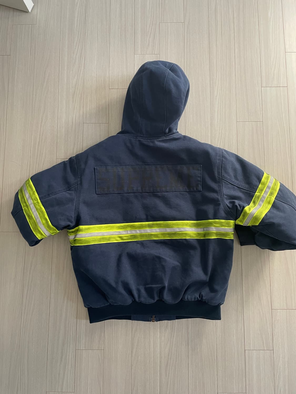 [S] 슈프림 24FW 리플렉티브 스트라이프 후드 워크자켓 상품이미지3