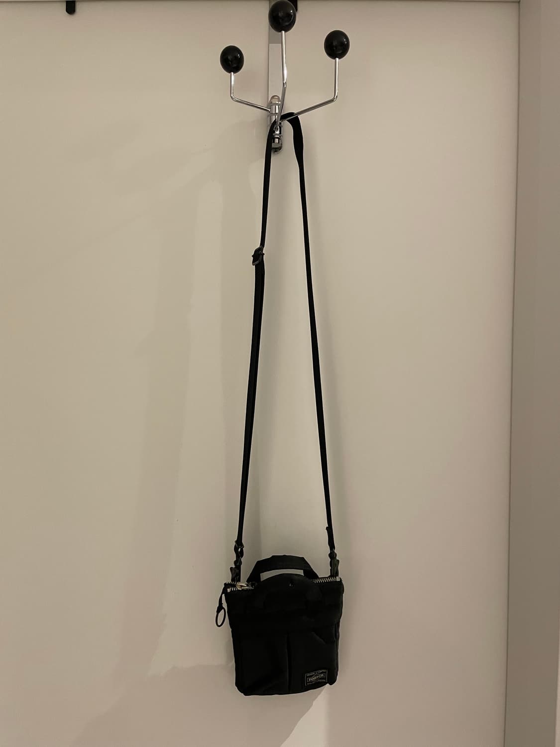 요시다 포터 하울 미니 헬멧백 크로스백 블랙 상품이미지3