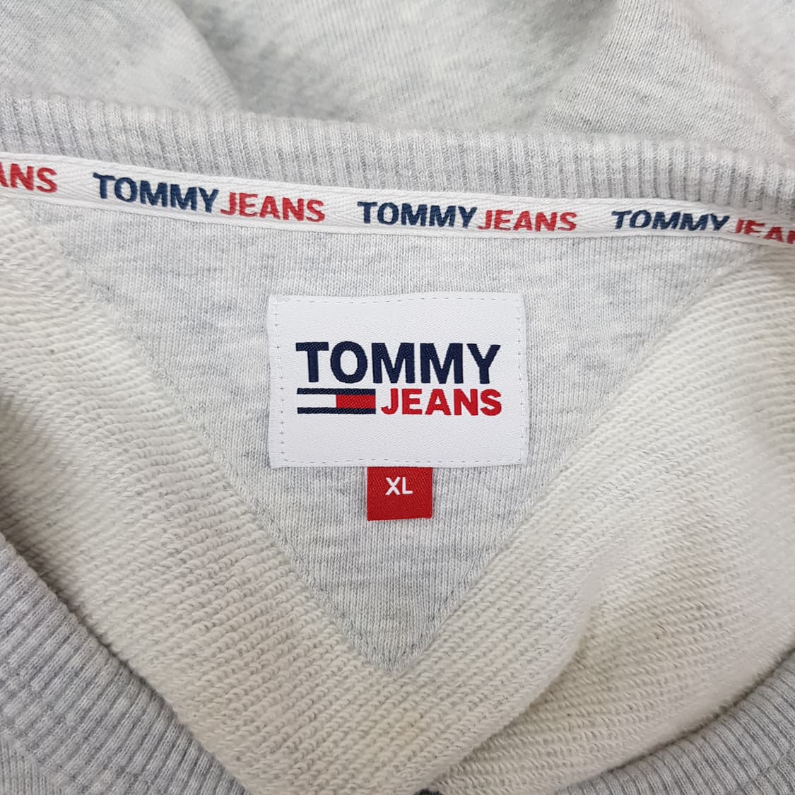Tommy Jeans 로고 자수 맨투맨 스웻셔츠 XL사이즈 상품이미지3