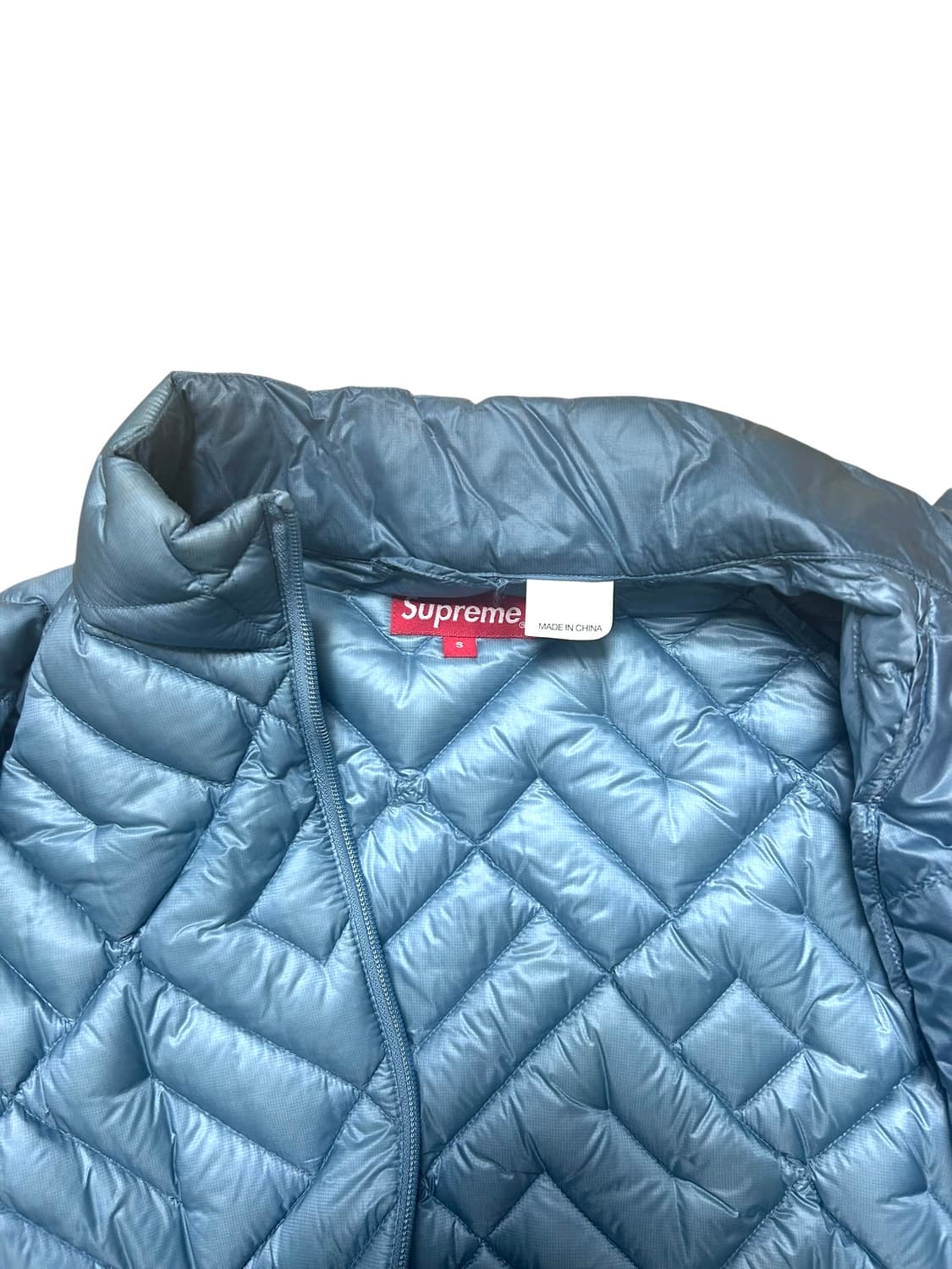 슈프림 스펠아웃 퀄티드 경량패딩 S 상품이미지6