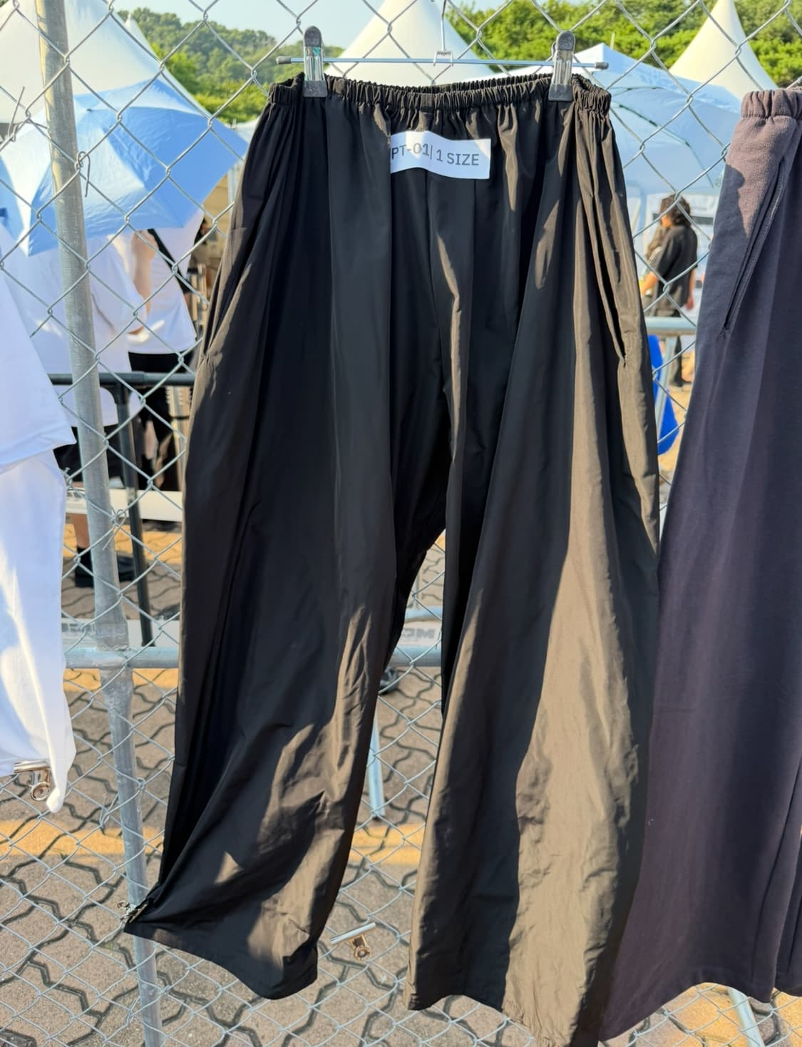 이지 현장 머천 판매 (새상품) yeezy yzy 상품이미지3