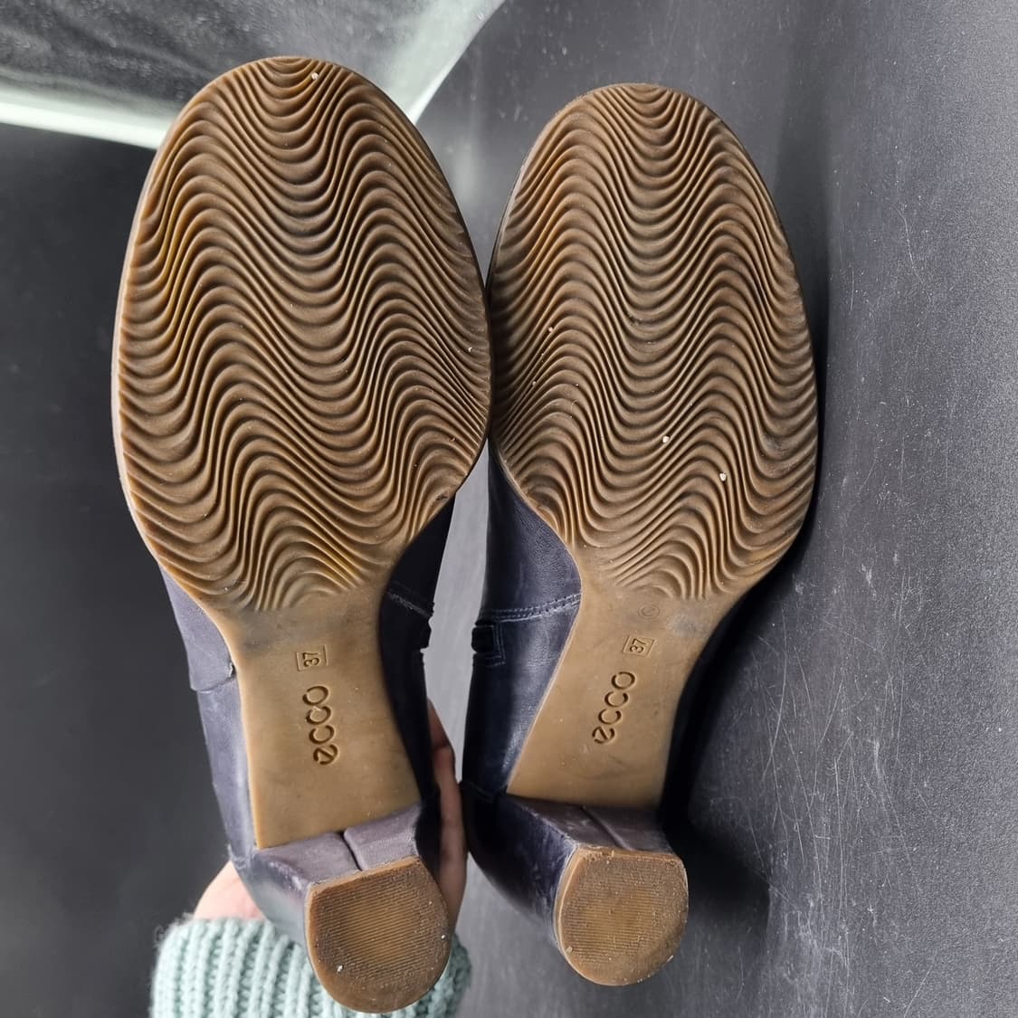 에코 여성앵클부츠 37 240 굽9 상품이미지3