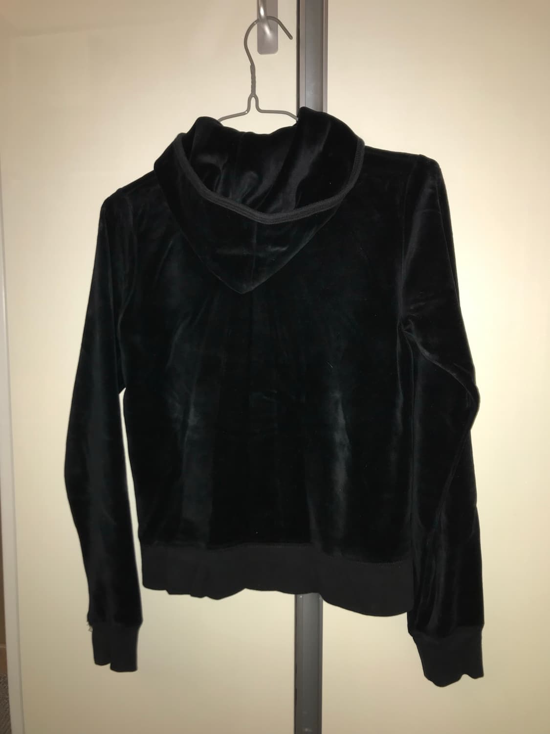 쥬시꾸뛰르 벨벳 후드집업 상품이미지2