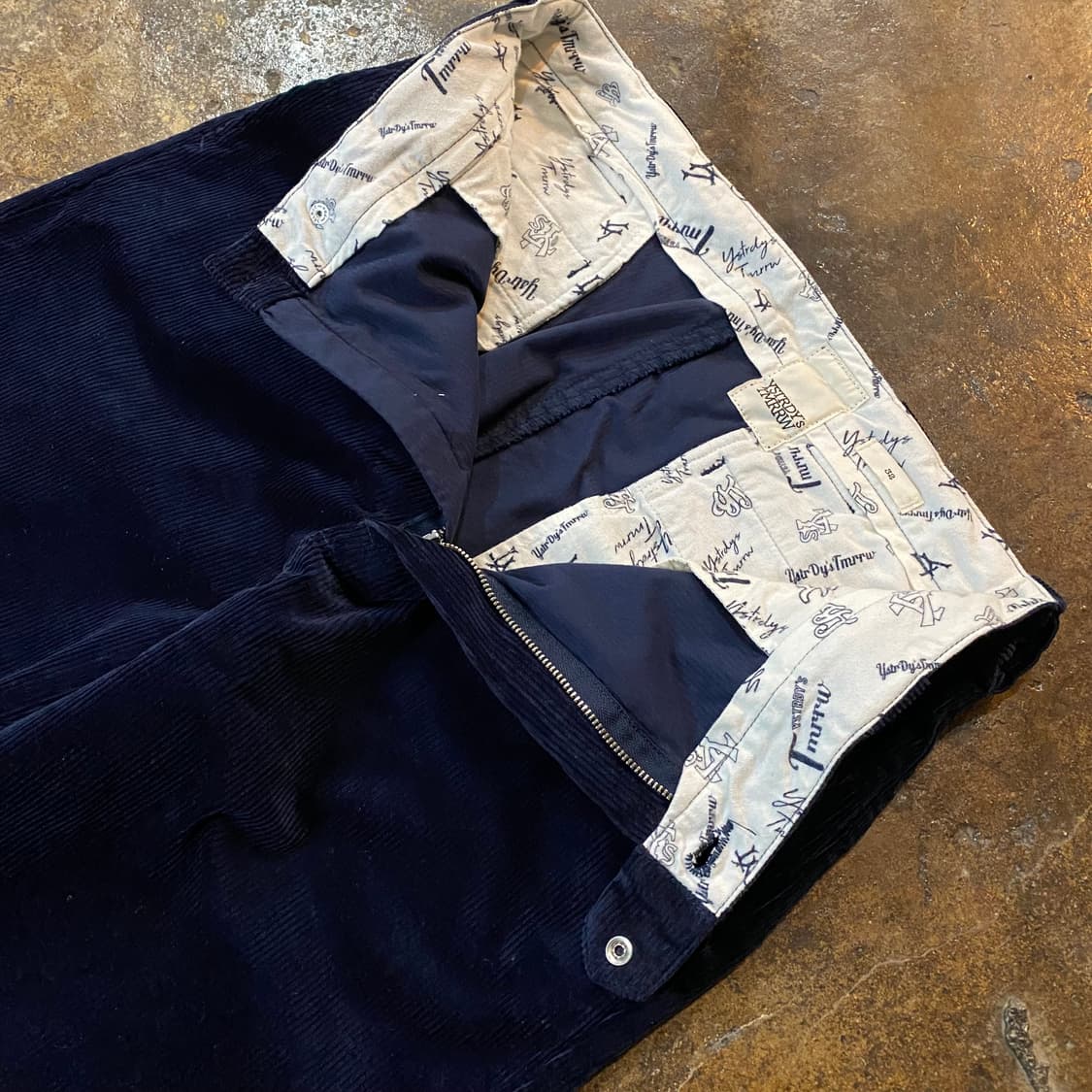 (32) 예스터데이투모로우 네이비 코듀로이 팬츠 상품이미지3