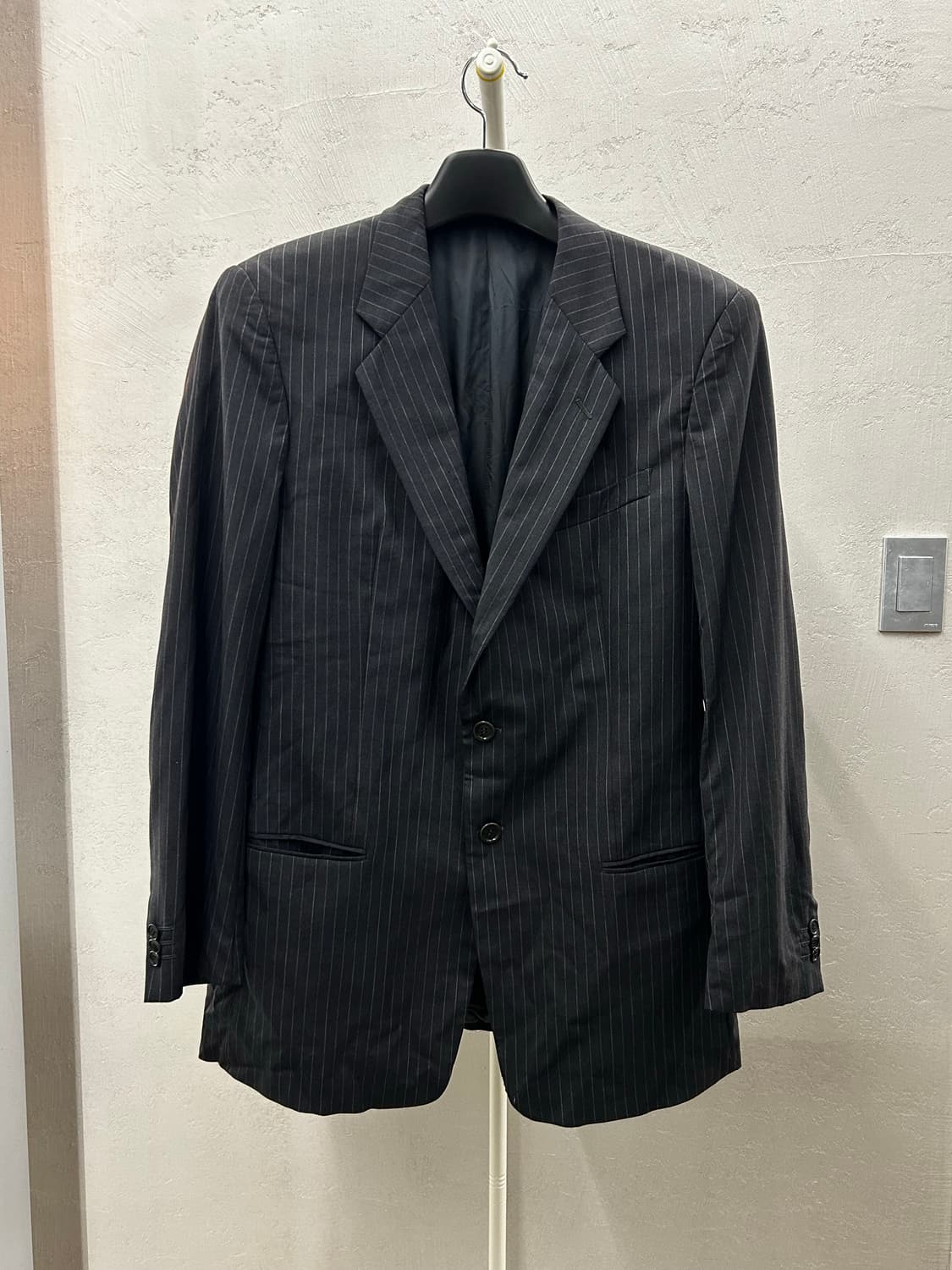 이태리 아르마니(ARMANI) 스트라이프 정장 블랙 자켓 상품이미지2