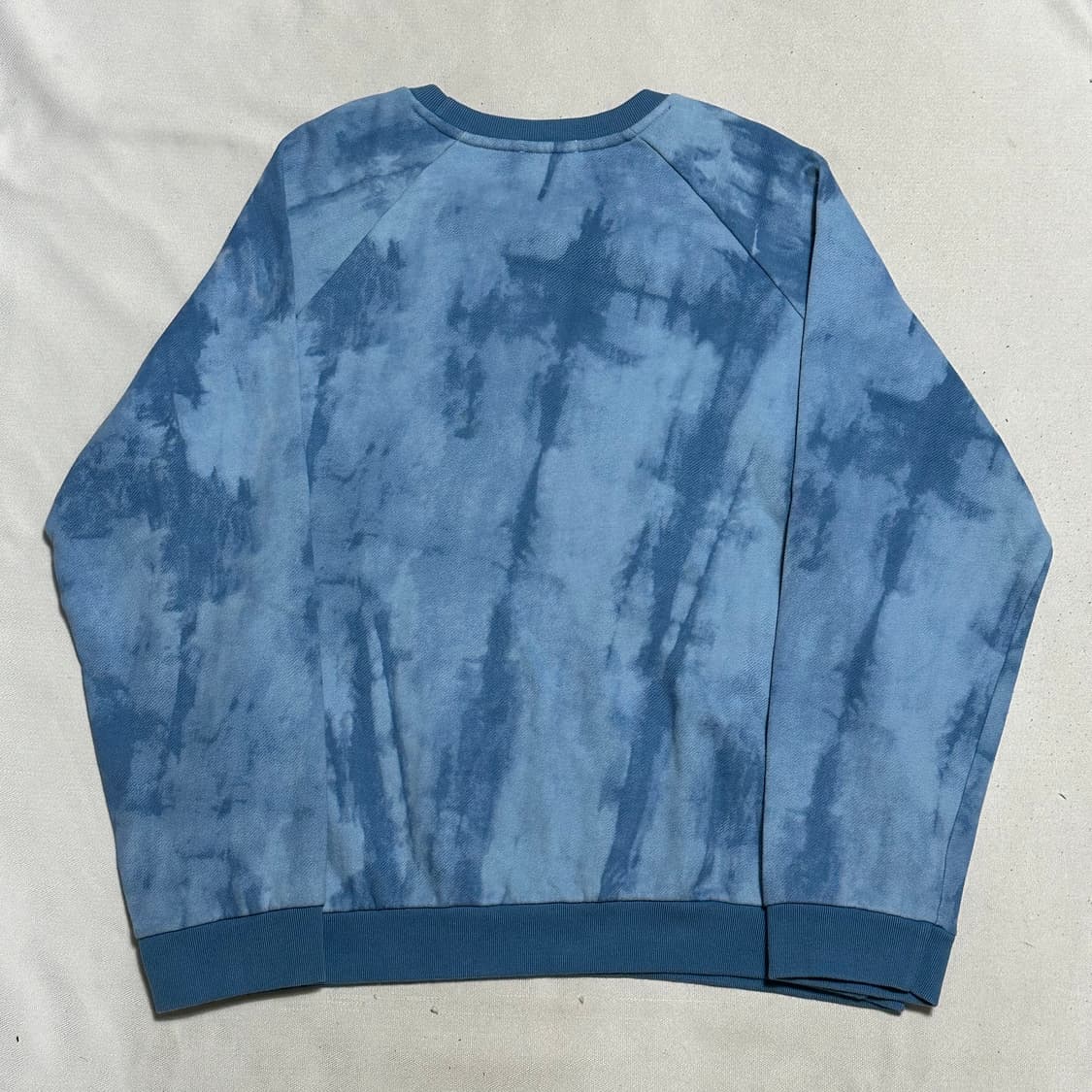 XS 아크네 스튜디오 블루 타이다이 맨투맨 상품이미지3