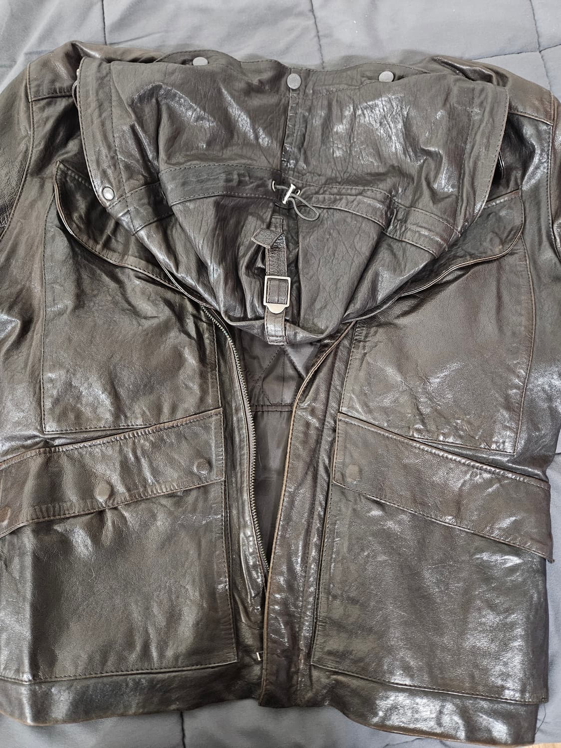 CP 컴퍼니 고글후드 가죽 퀄팅자켓 상품이미지6