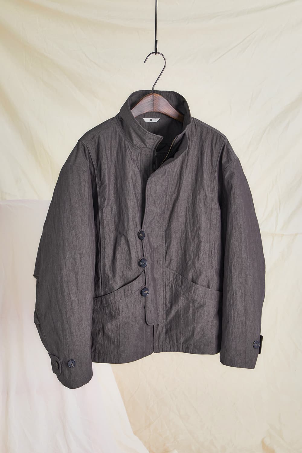 [2] 나아나나 커브드 라인 점퍼 셋업 차콜 브라운 상품이미지2