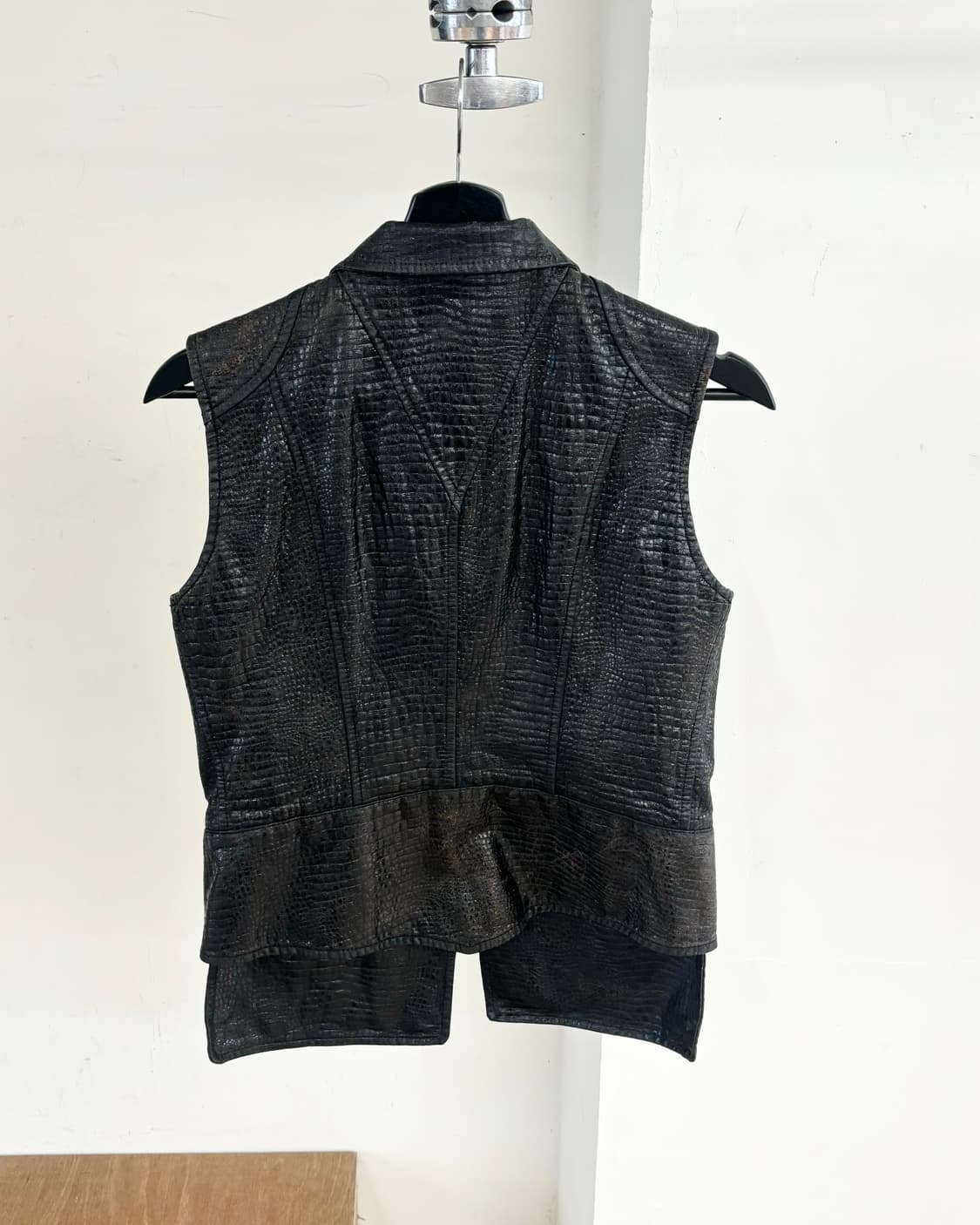 샤넬 03fw 블랙 레더 클래식 베스트 자켓 상품이미지6