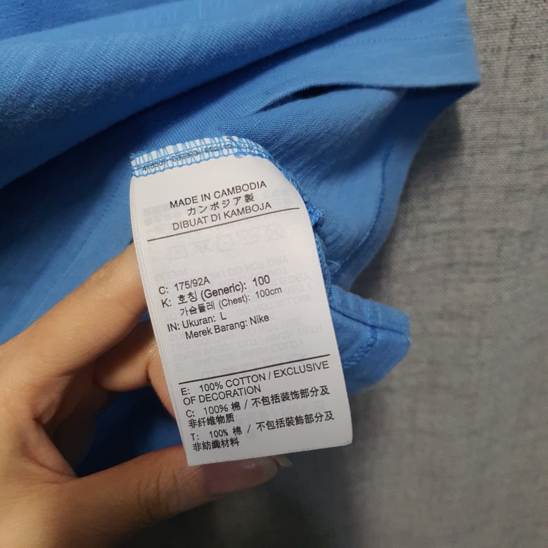 나이키 스포츠 모던 에센셜 원포켓  반팔티  상품이미지5