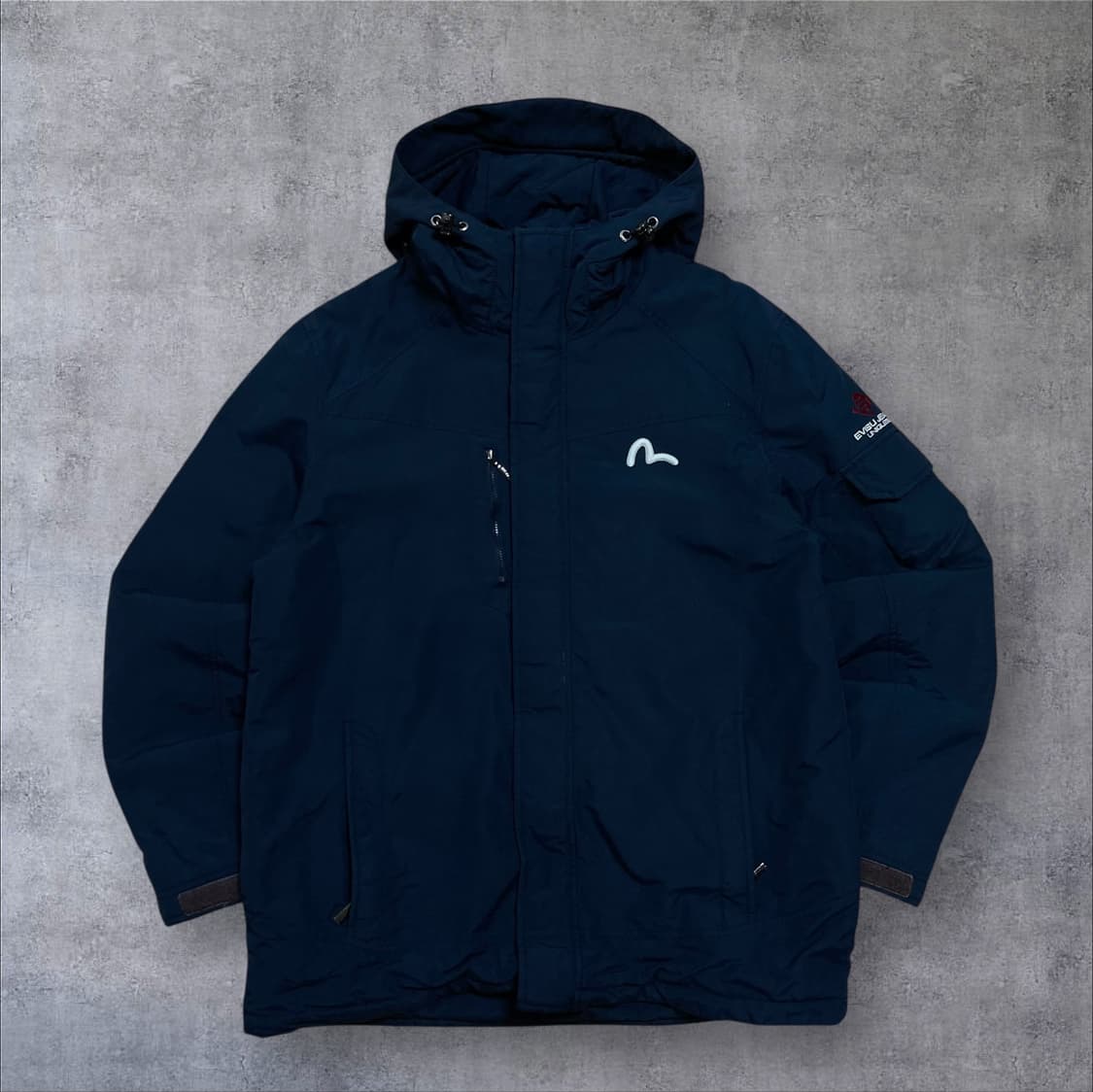 에비수 스몰 로고 네이비 바람막이 점퍼 상품이미지1