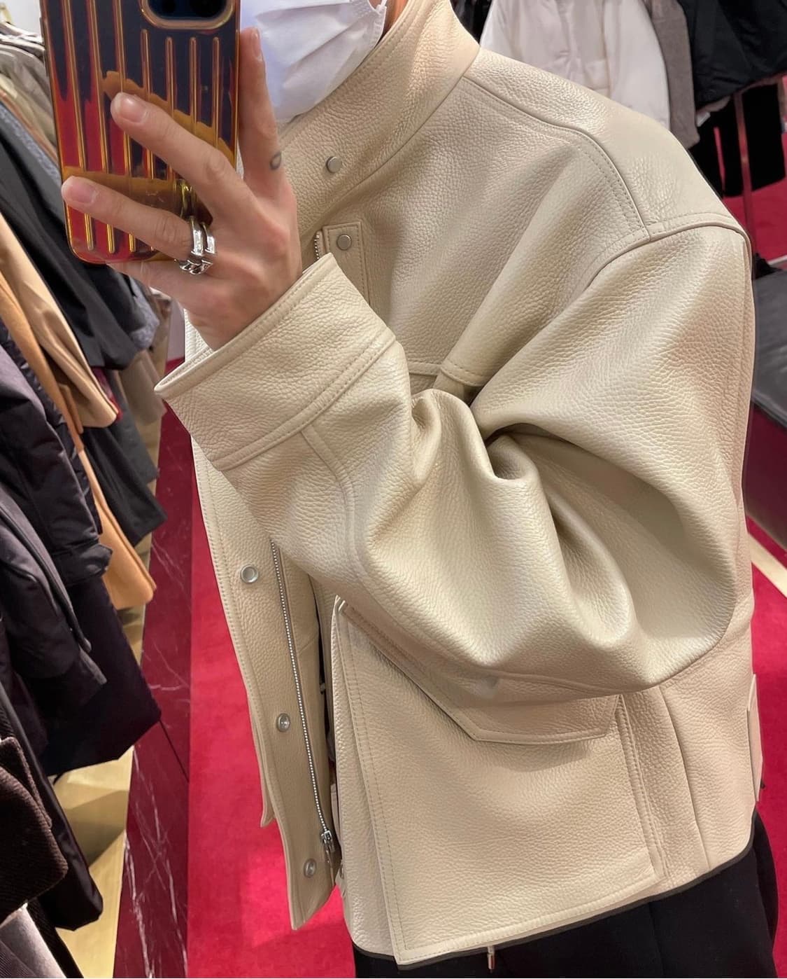 (48) 22ss 우영미 사슴가죽 레더 자켓 베이지 상품이미지5