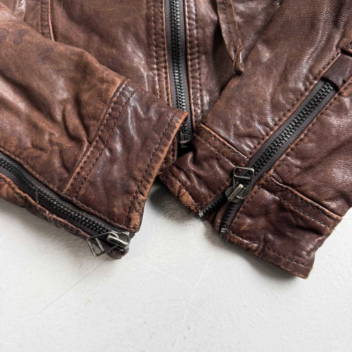 사선 바이커 딱붙 리얼레더 양가죽 릭오웬스맛 가죽자켓 상품이미지7