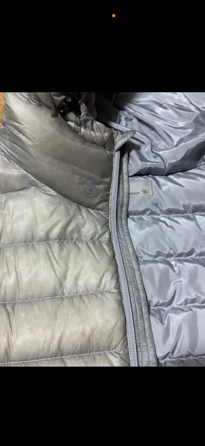 산산기어 24FW 서픽스 푸퍼 그레이3 상태최고… 상품이미지2