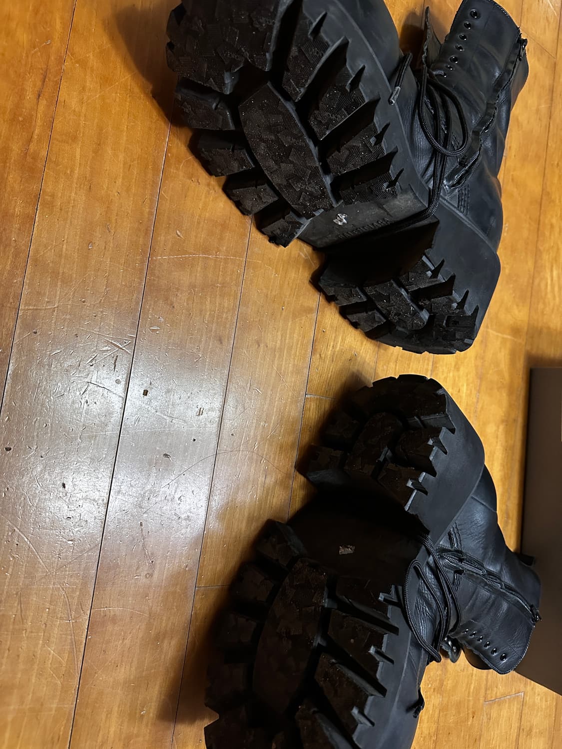 [42] 발렌시아가 스톰퍼 상품이미지6