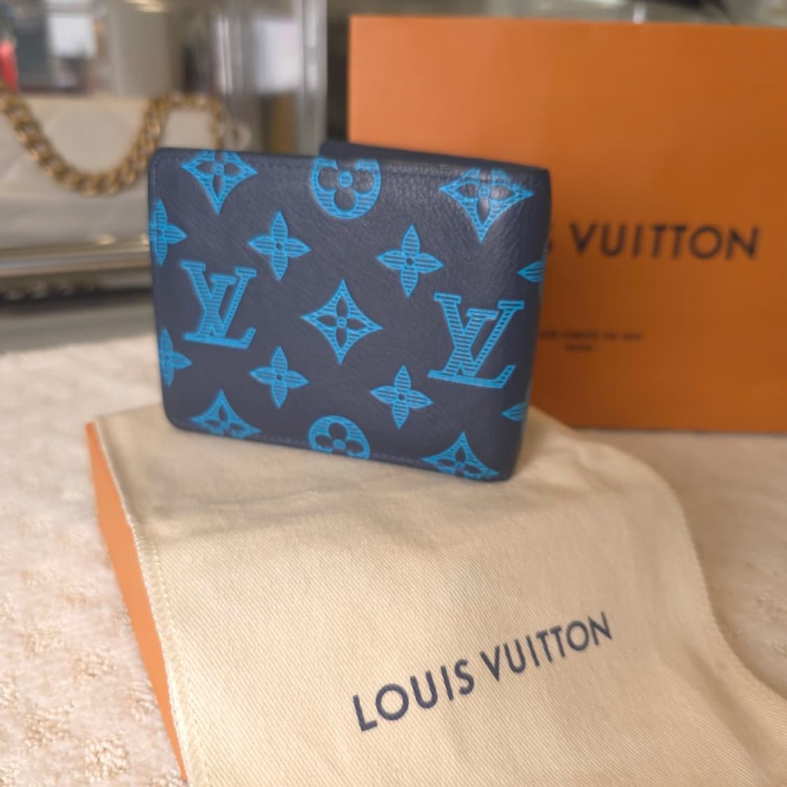 [중고/정품] 루이비통 멀티플 윌릿 반지갑 모노그램 네이비 리버 블루 상품이미지2