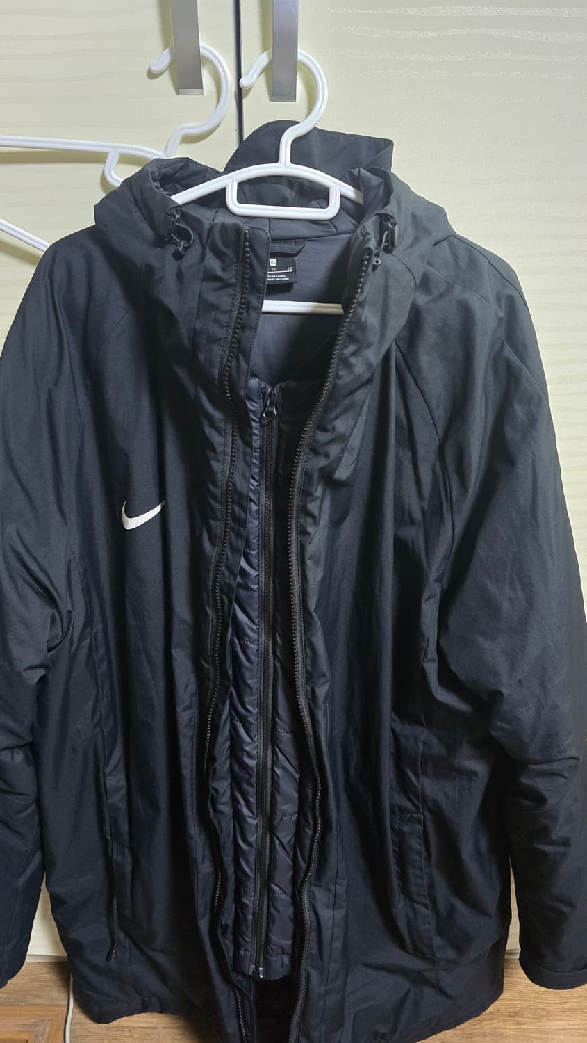 나이키 풋살 축구 패딩 상품이미지2