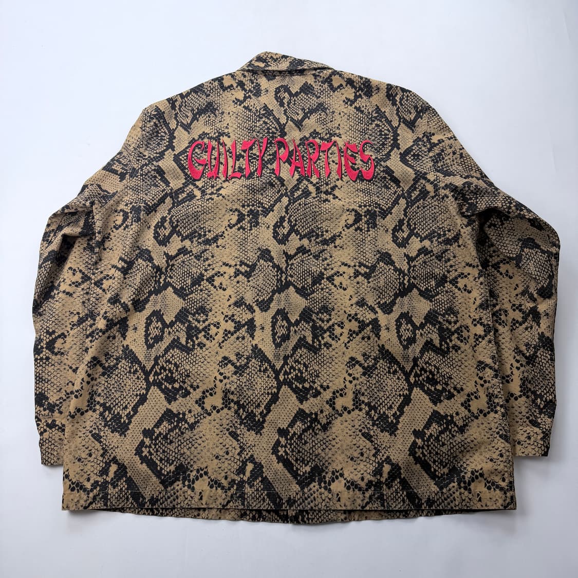 와코마리아21fw 파이톤 아미 셔츠 자켓 상품이미지1