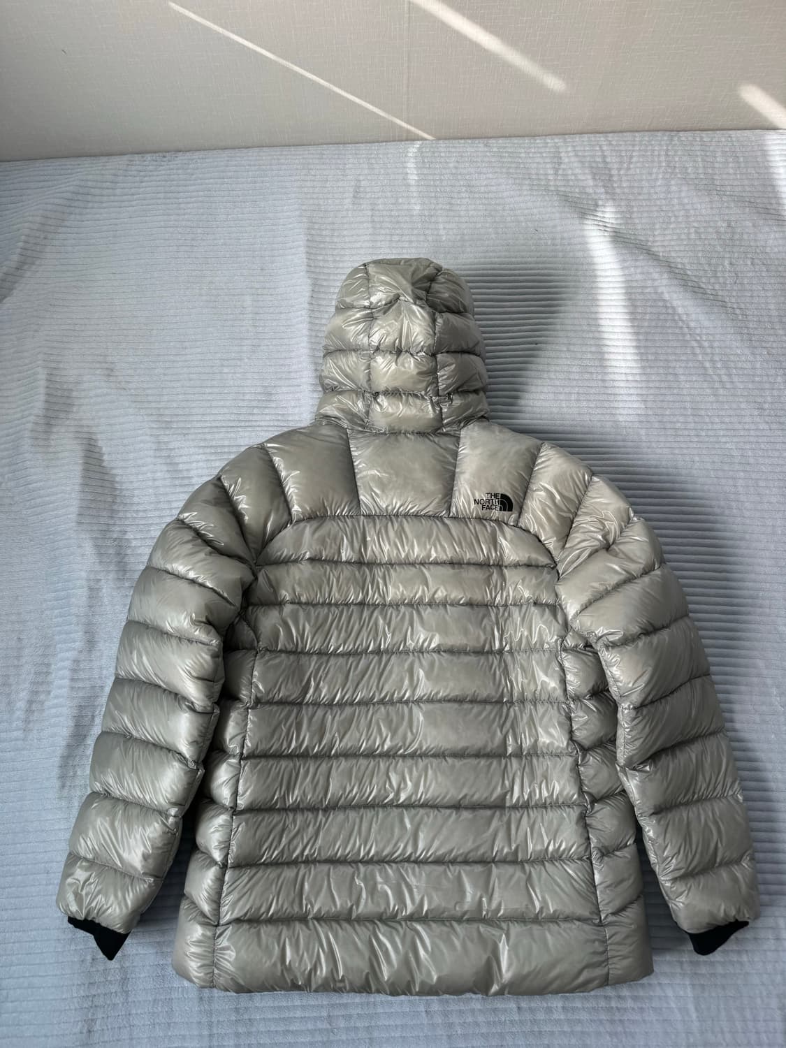 25FW 노스페이스 써밋 마테호른 라이트 그레이 상품이미지2