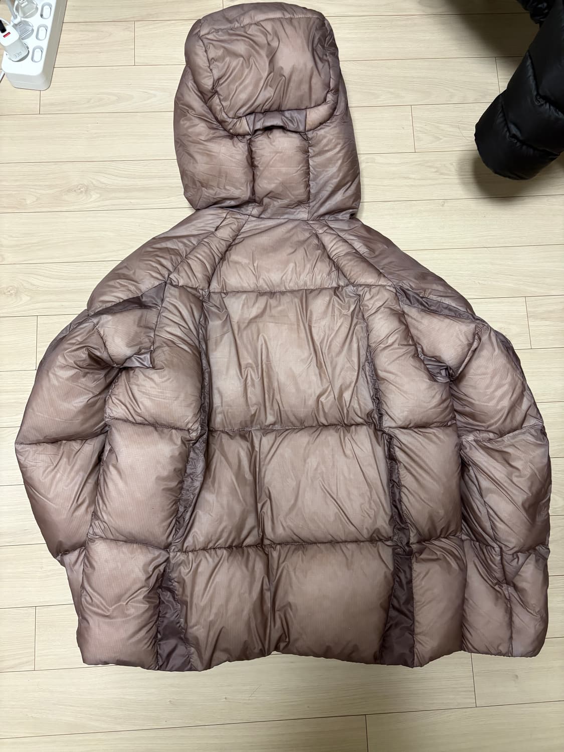 산산기어 셰이드 푸퍼 자켓 애쉬핑크 2사이즈 상품이미지2