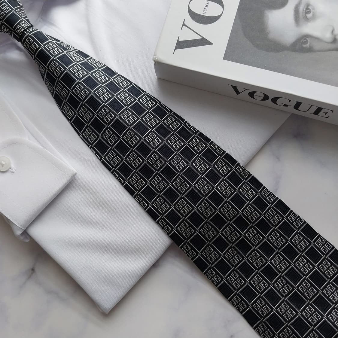 펜디 실크 주카 로고 패턴 넥타이 9.8cm A+등급 K2024 상품이미지6