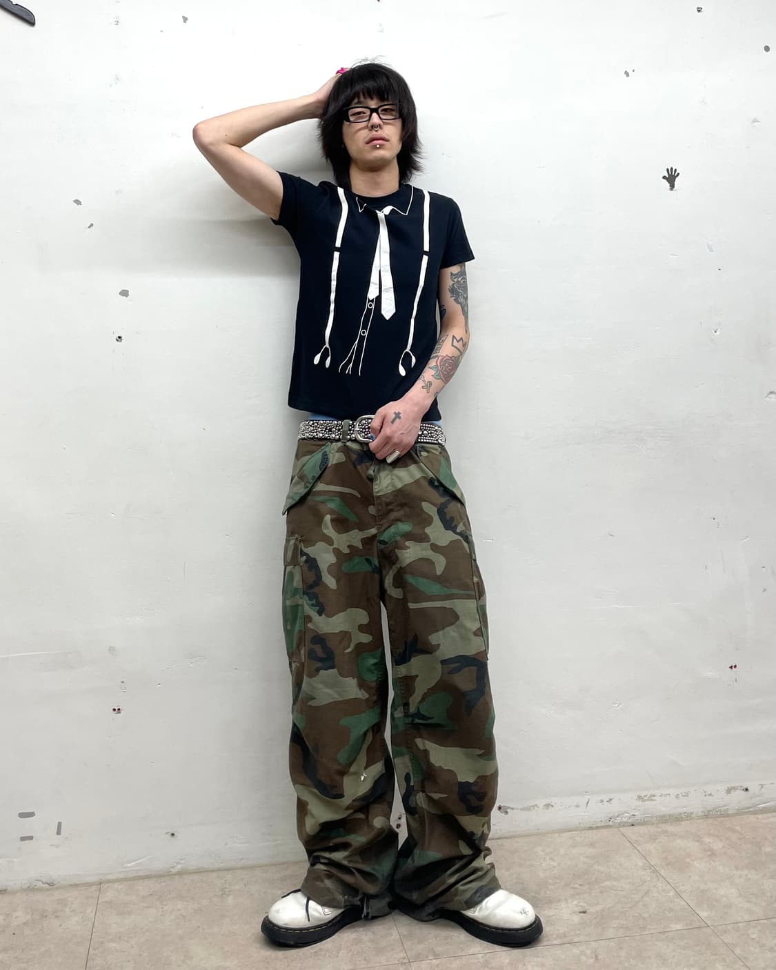 Suspender Printed Black T-Shirt  상품이미지6