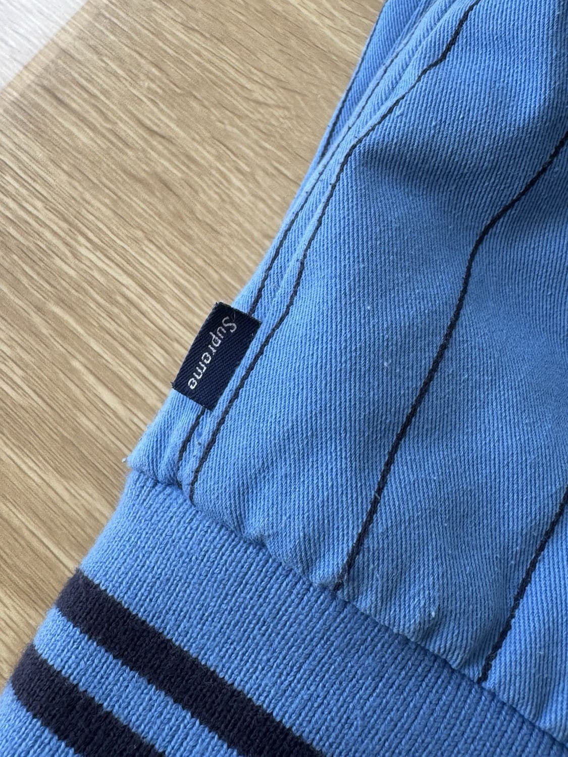 슈프림 사이코 핀스트라이프 스타디움 자켓 블루 상품이미지3