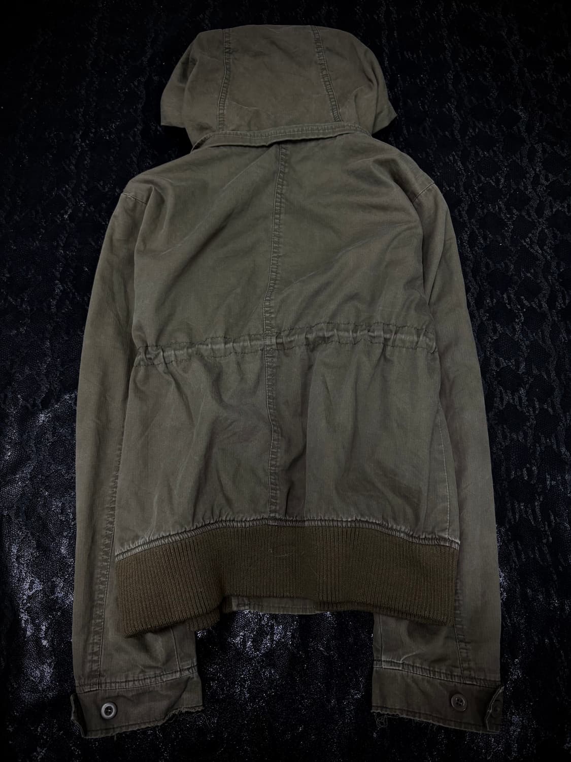Over-Hoodie Grunge Mood Studded Jacket 상품이미지9