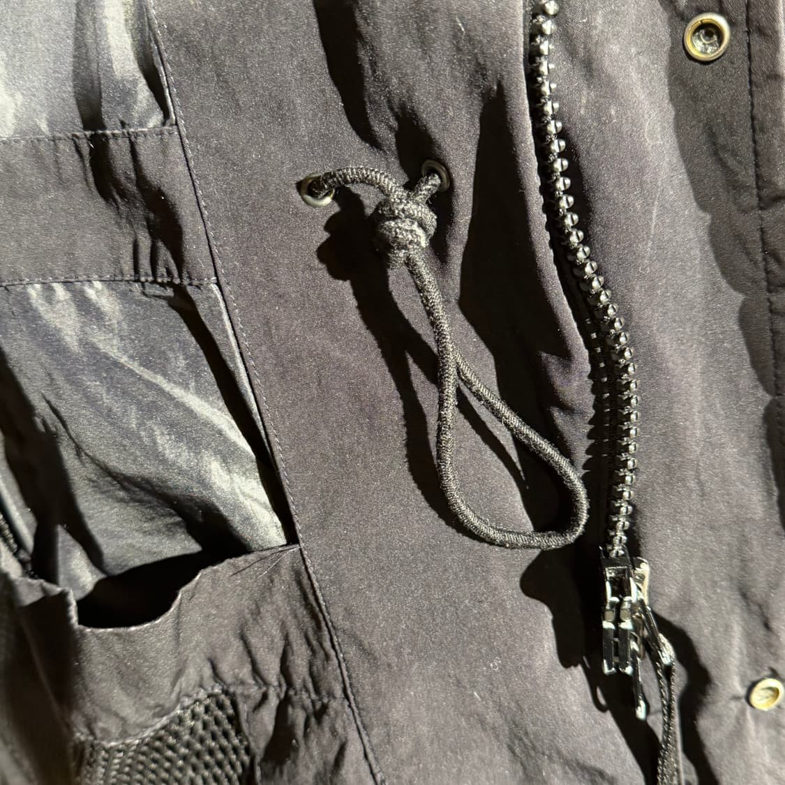 Cp컴퍼니 00s 고글 덕다운 패딩 100 상품이미지5