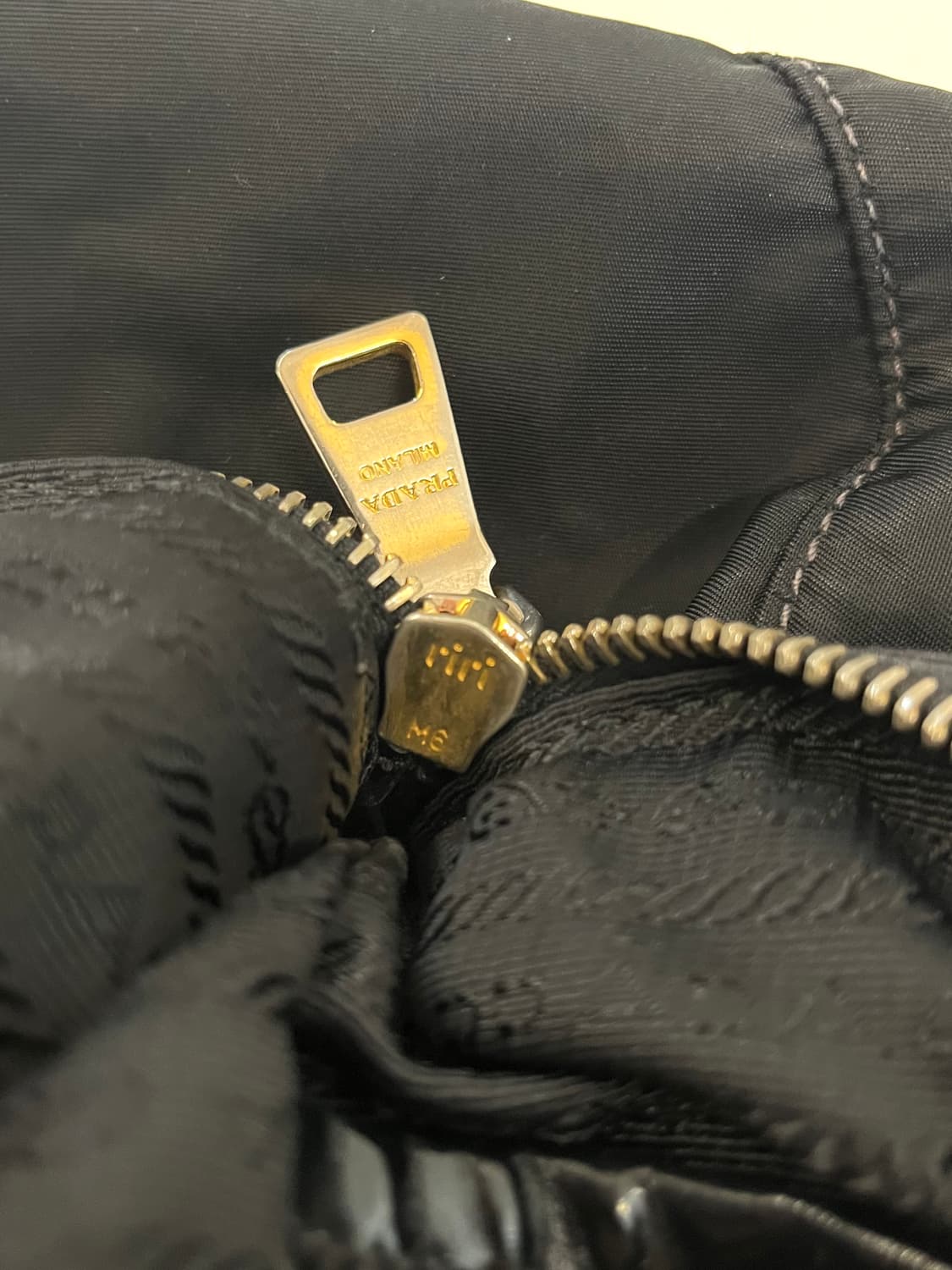 프라다 포코노 나일론 숄더백 쇼퍼백 상품이미지7