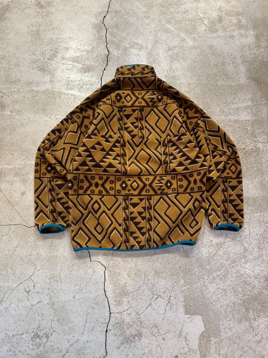 파타고니아 아즈텍 신칠라 스냅티 풀오버 상품이미지7