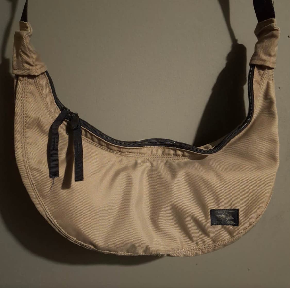 포터 라운드 숄더 S 베이지 상품이미지1