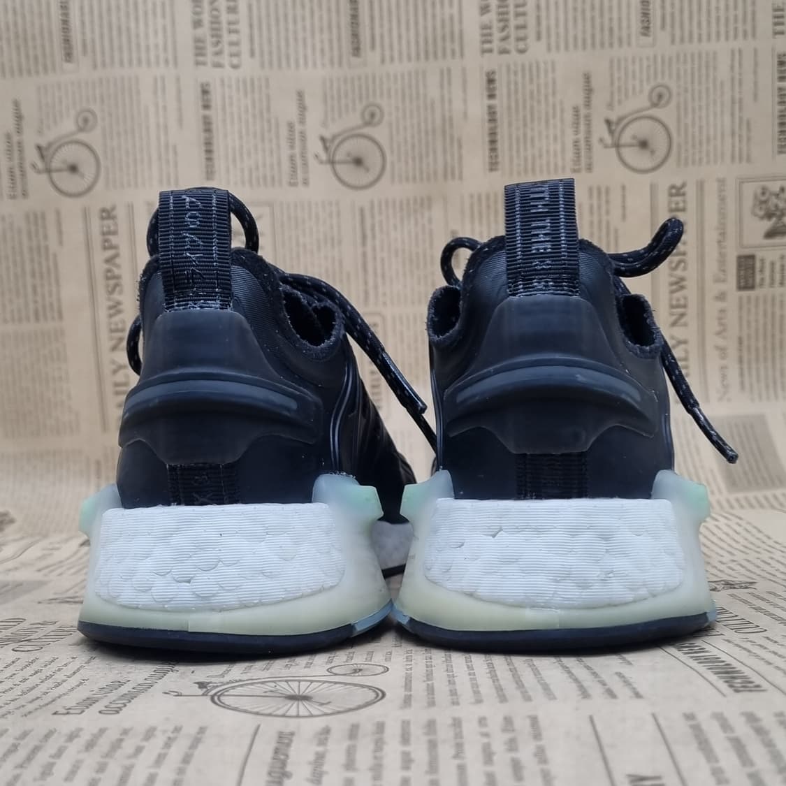 아디다스 NMD V3 운동화 230 상품이미지4