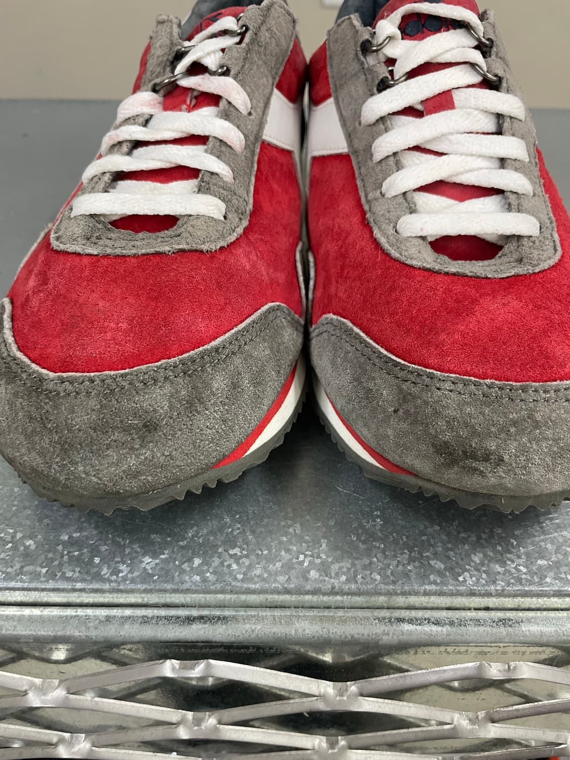 디아도라 레드 러닝 스니커즈 270 상품이미지8