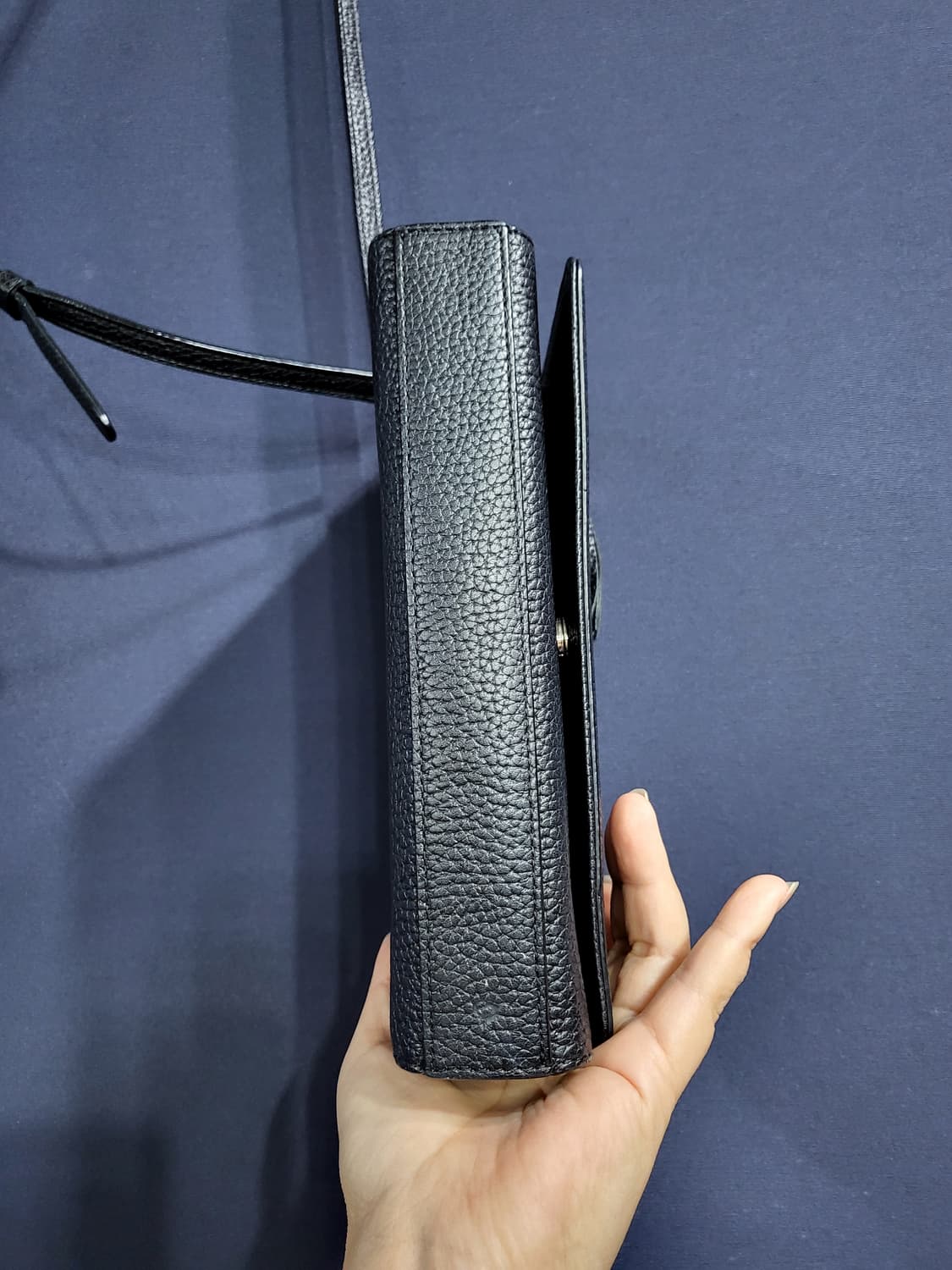 메트로시티 테슬 크로스백 상품이미지6