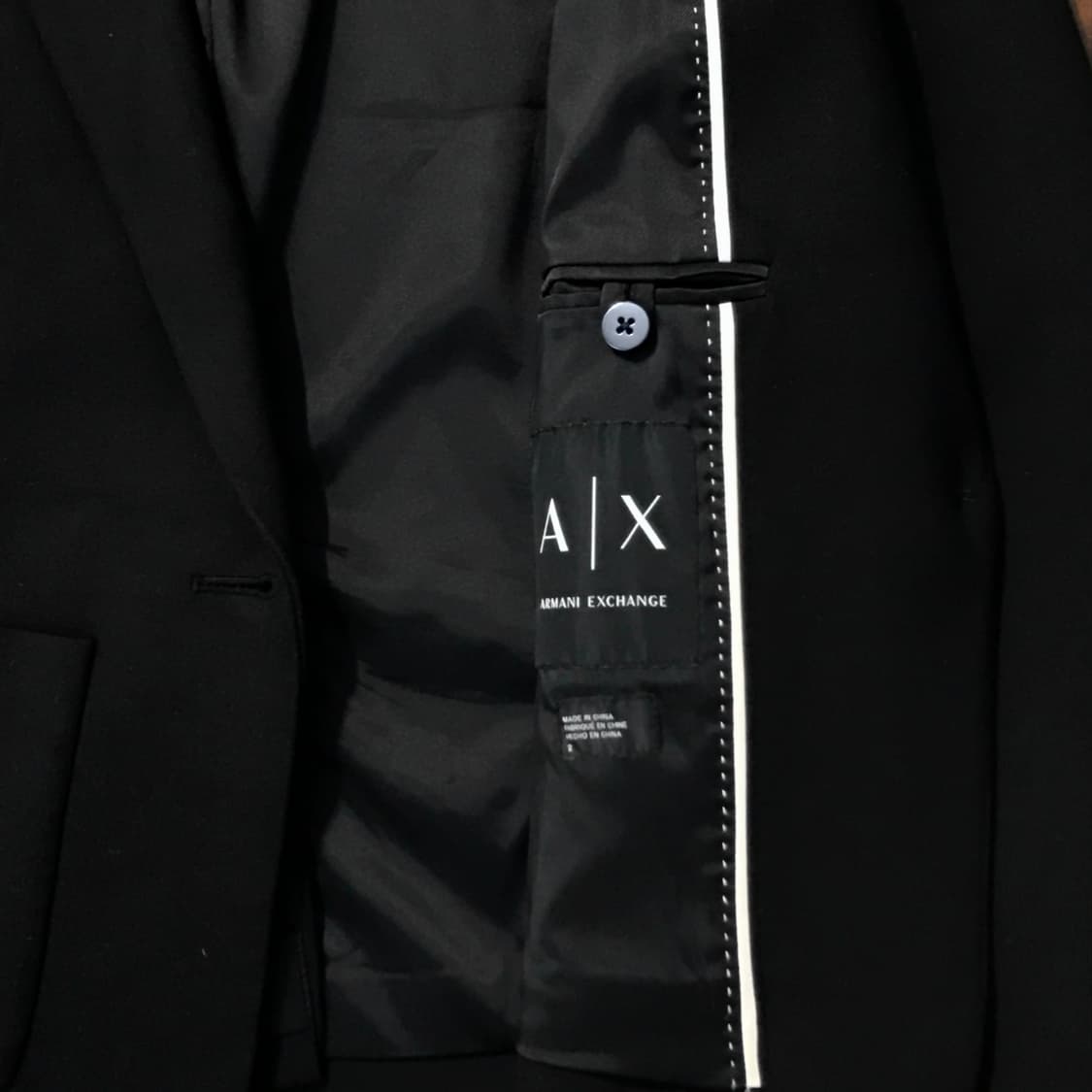 아르마니 익스체인지 블랙 원버튼 블레이저 자켓 여성 44 사이즈 상품이미지4