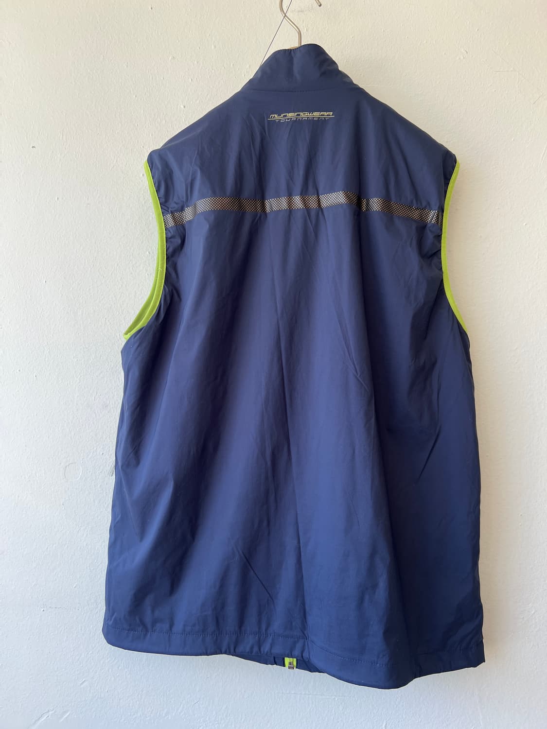 먼싱웨어 남성 네이비 바람막이조끼 골프조끼 상품이미지3