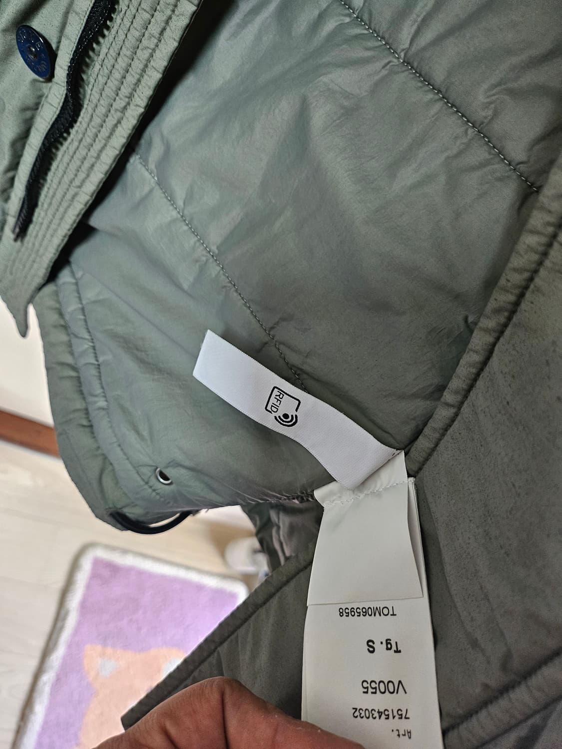 스톤아일랜드 나슬란 패딩 올리브그린 s 상품이미지7