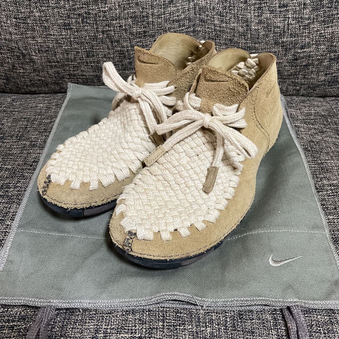 나이키 컨시더드 부츠 베이지색상 상품이미지1