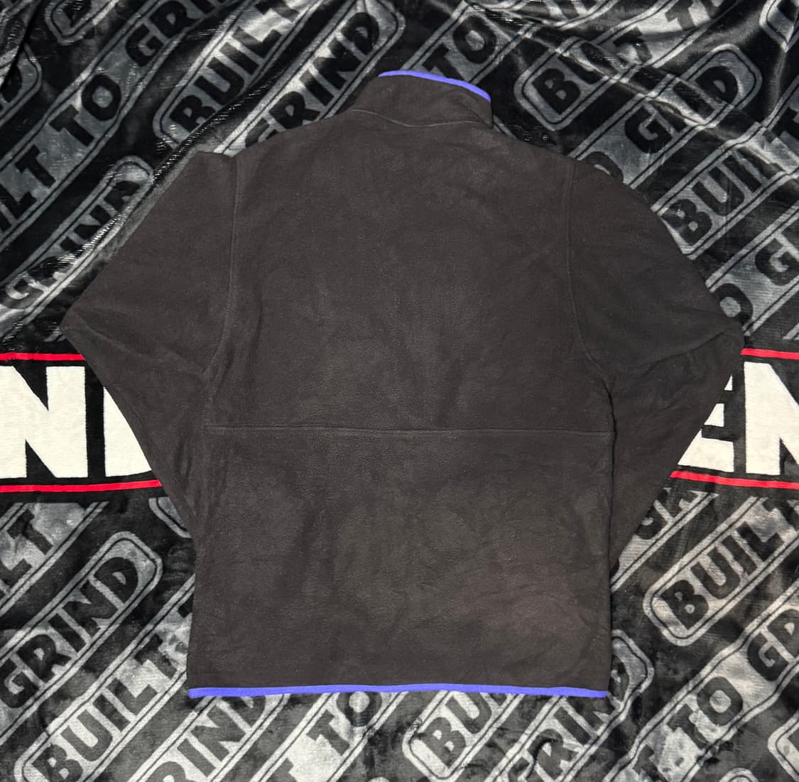 파타고니아 마수피얼 쿼터 짚 플리스 풀오버 블랙 블루 상품이미지2