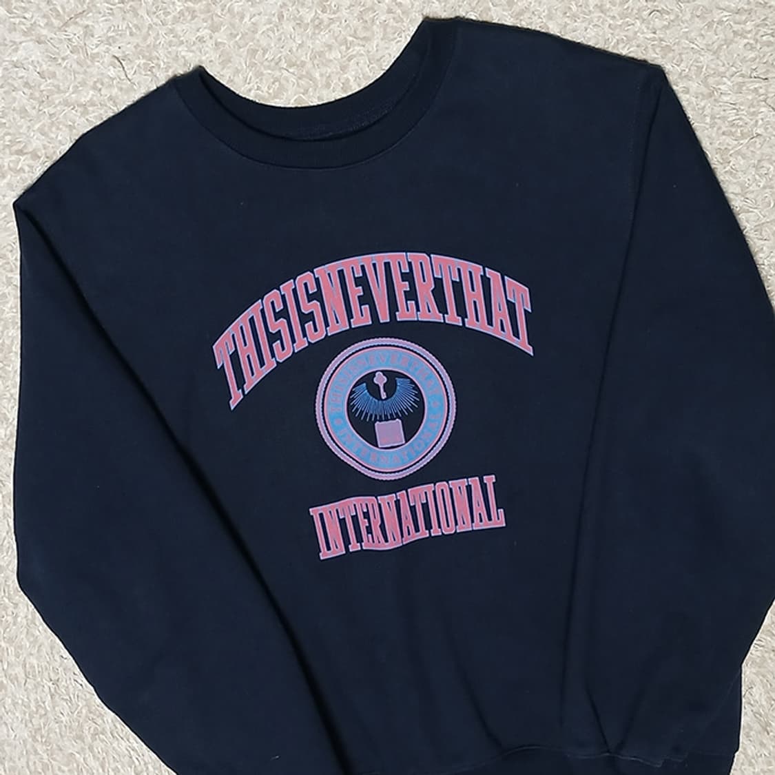 디스이즈네버댓 인터네셔널 기모 맨투맨 S 상품이미지2