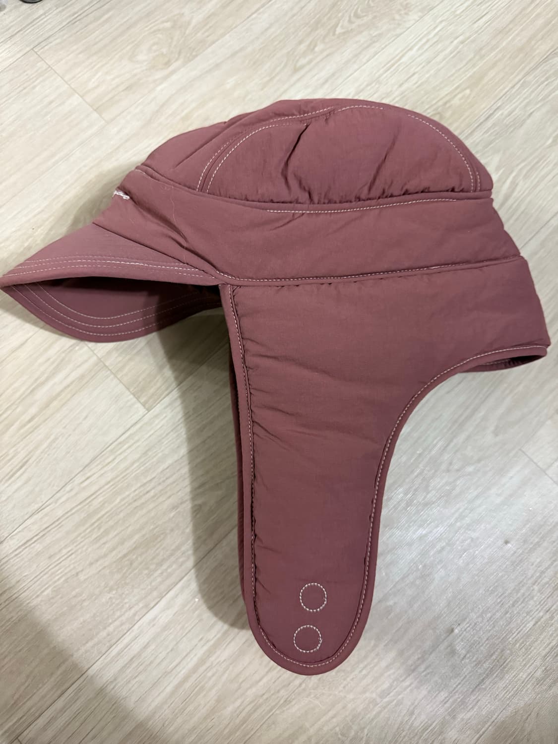  자크뮈스 라 카굴 브리치올라 퍼프 이어 플랩 햇 트루퍼햇 핑크 상품이미지1