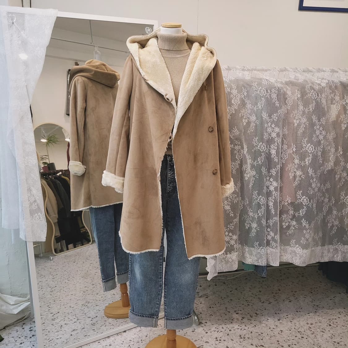 Seuseed 에코퍼 베이지 무스탕 상품이미지1