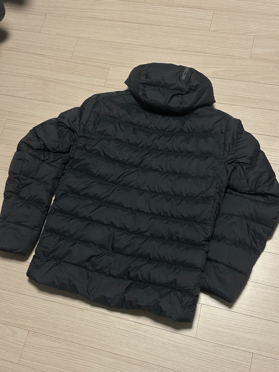 [M]아크테릭스 토륨 후디 블랙 팝니다. 상품이미지2