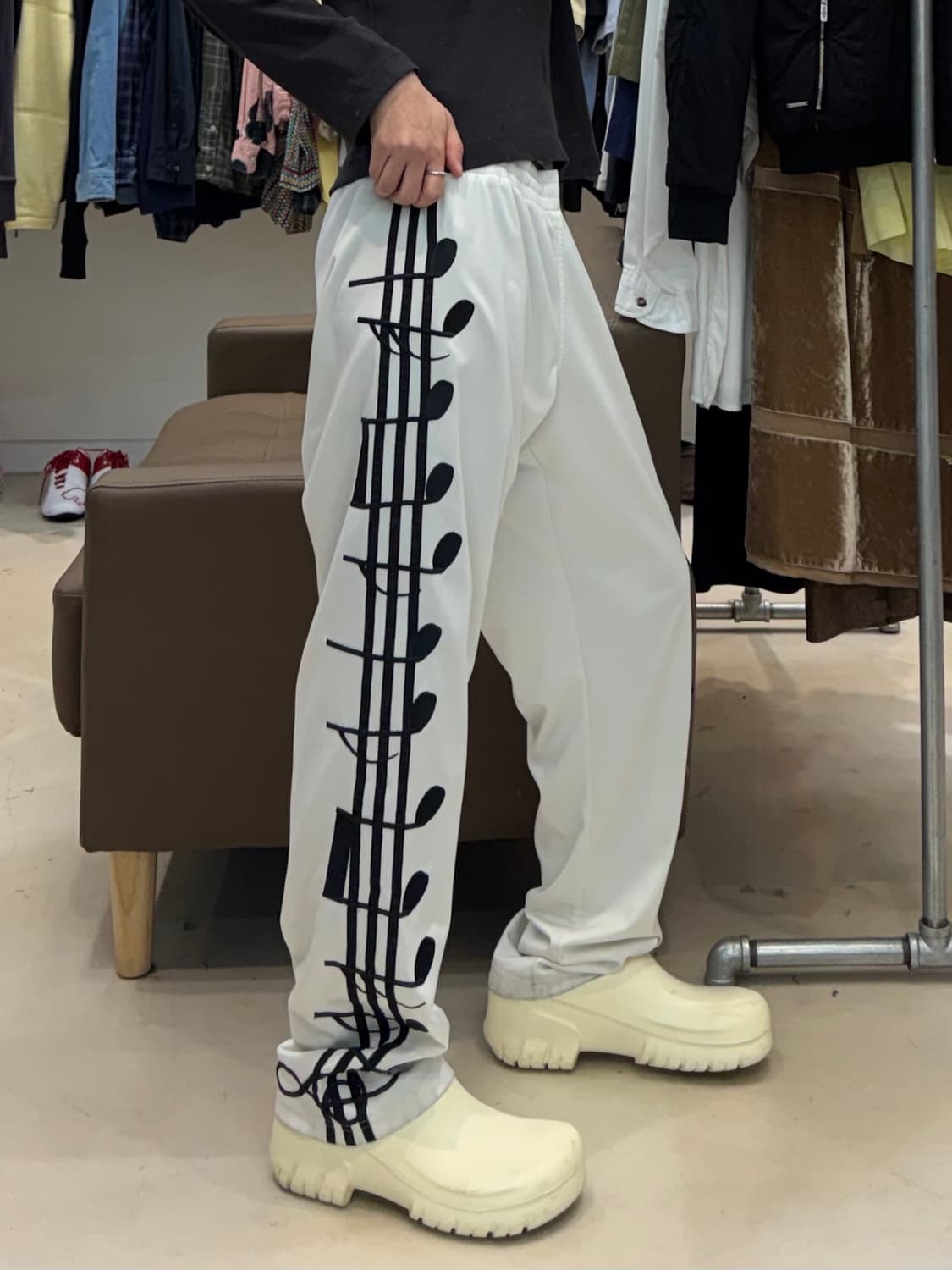 아디다스x제레미 스캇 뮤직 노트 트랙팬츠 상품이미지5