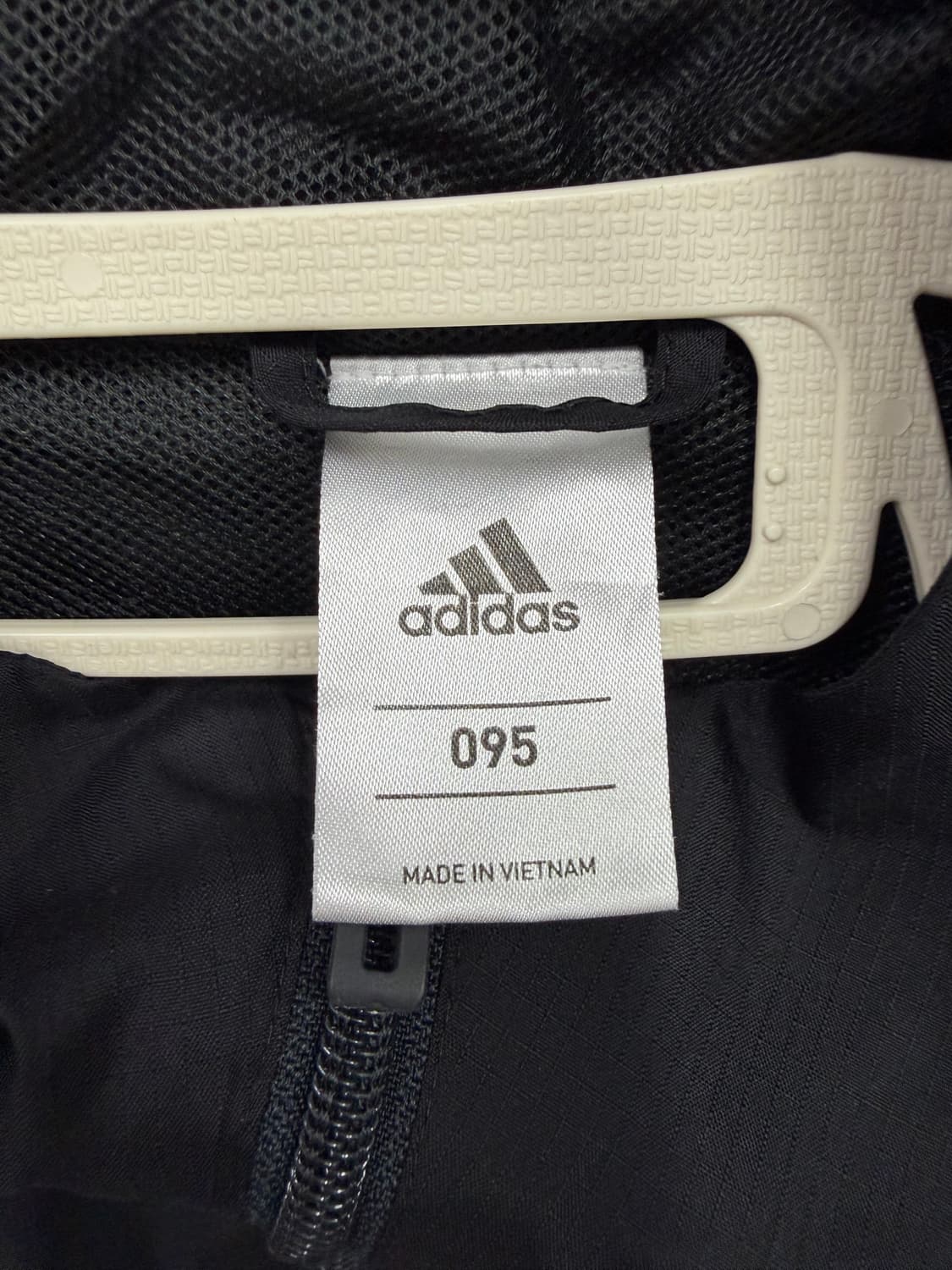 아디다스  바람막이 상품이미지2