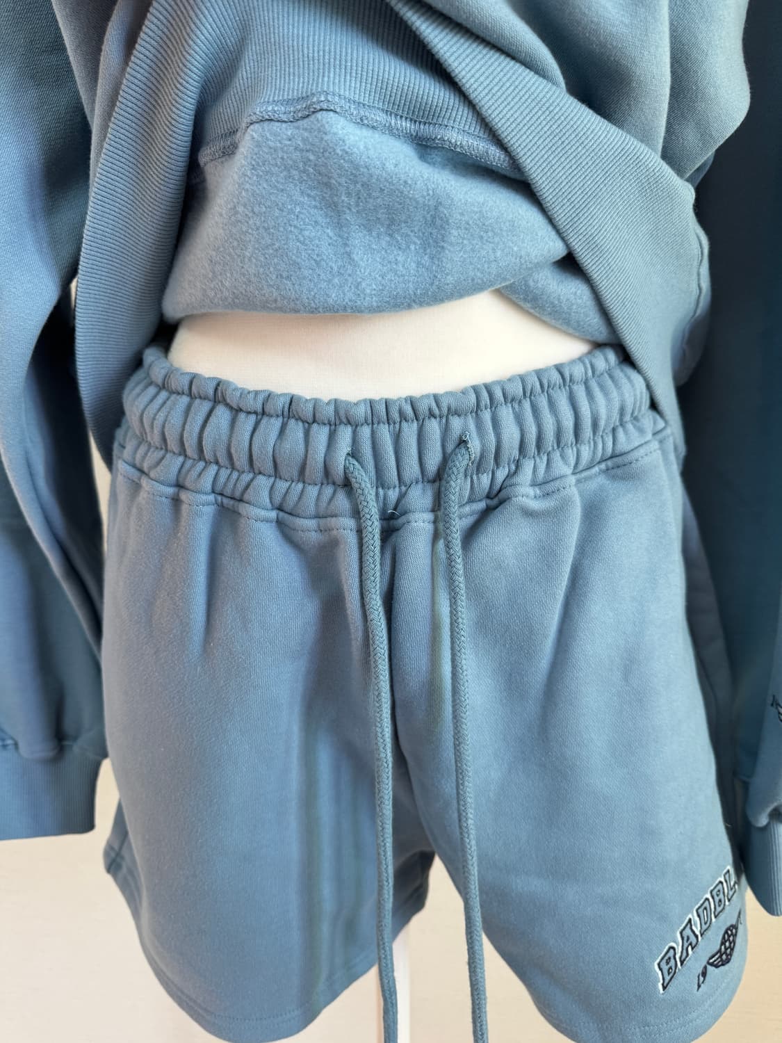 배드블러드) 기모 맨투맨 쇼츠 세트 상품이미지4