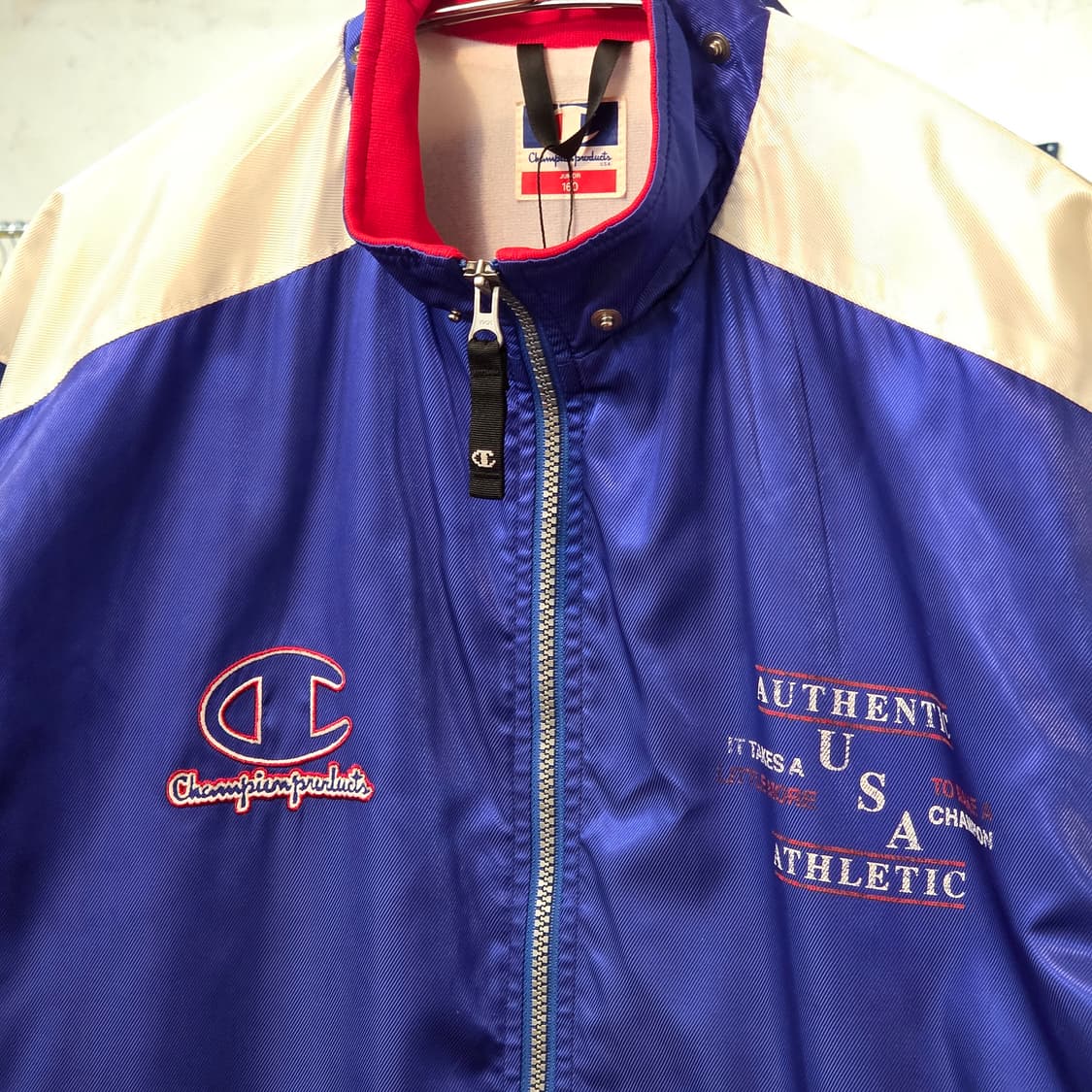 챔피온 일본판 올드스쿨 레드 배색 바람막이 상품이미지3